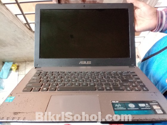 ASUS X450L